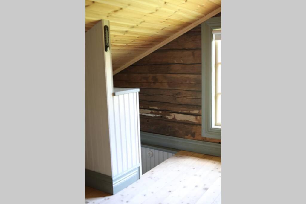Sjoenaera Stuga Med Bat Och Bastu Ramkvilla Luaran gambar